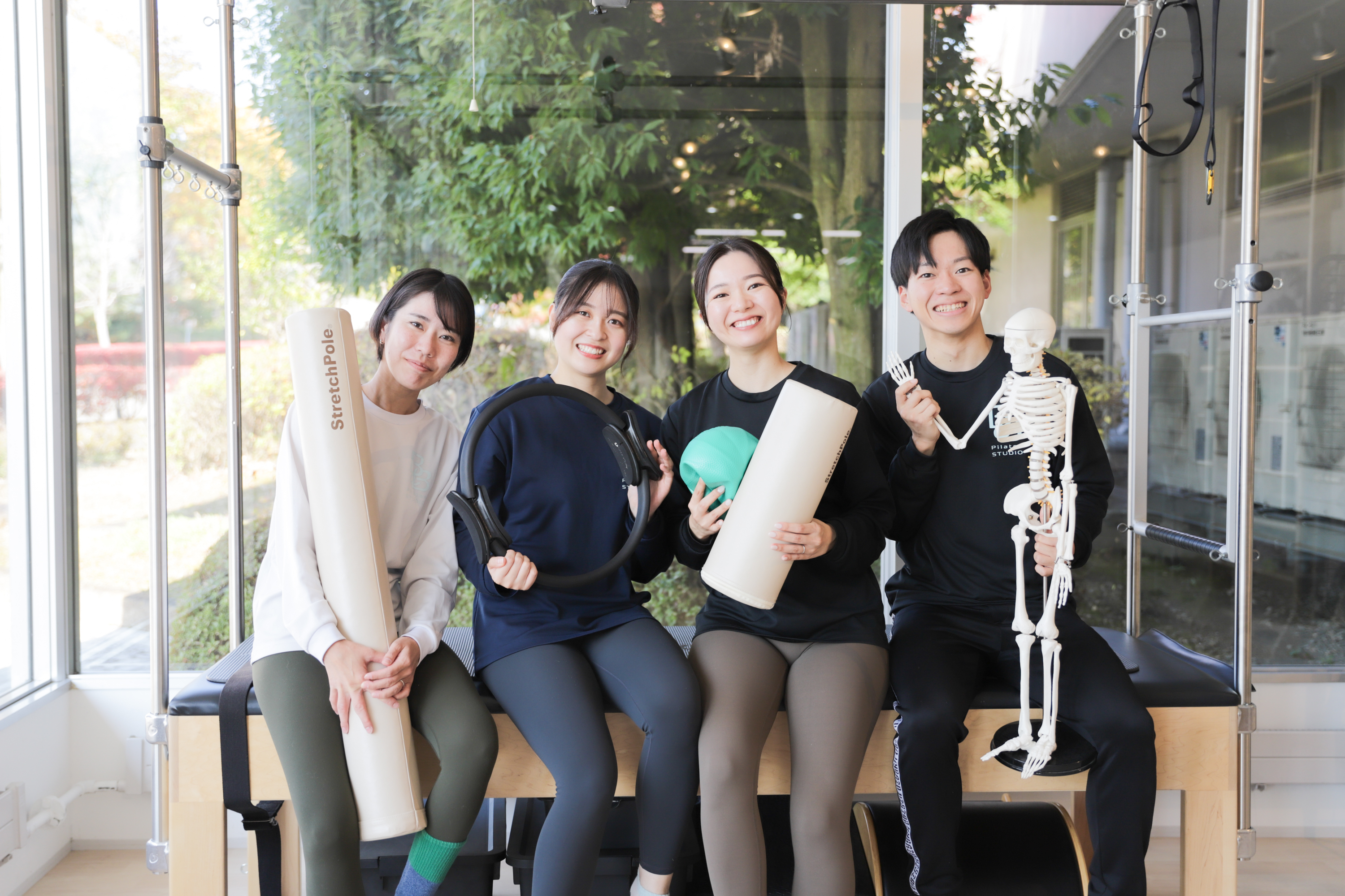 ピラティススタジオBB仙台泉店スタッフの集合写真